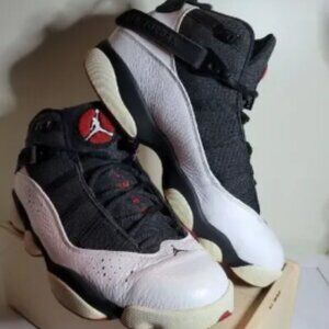 Jordan Men's 6 Rings Black Gym Red Size 7.5